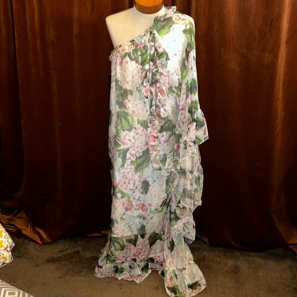 Fei in van Floral Dress